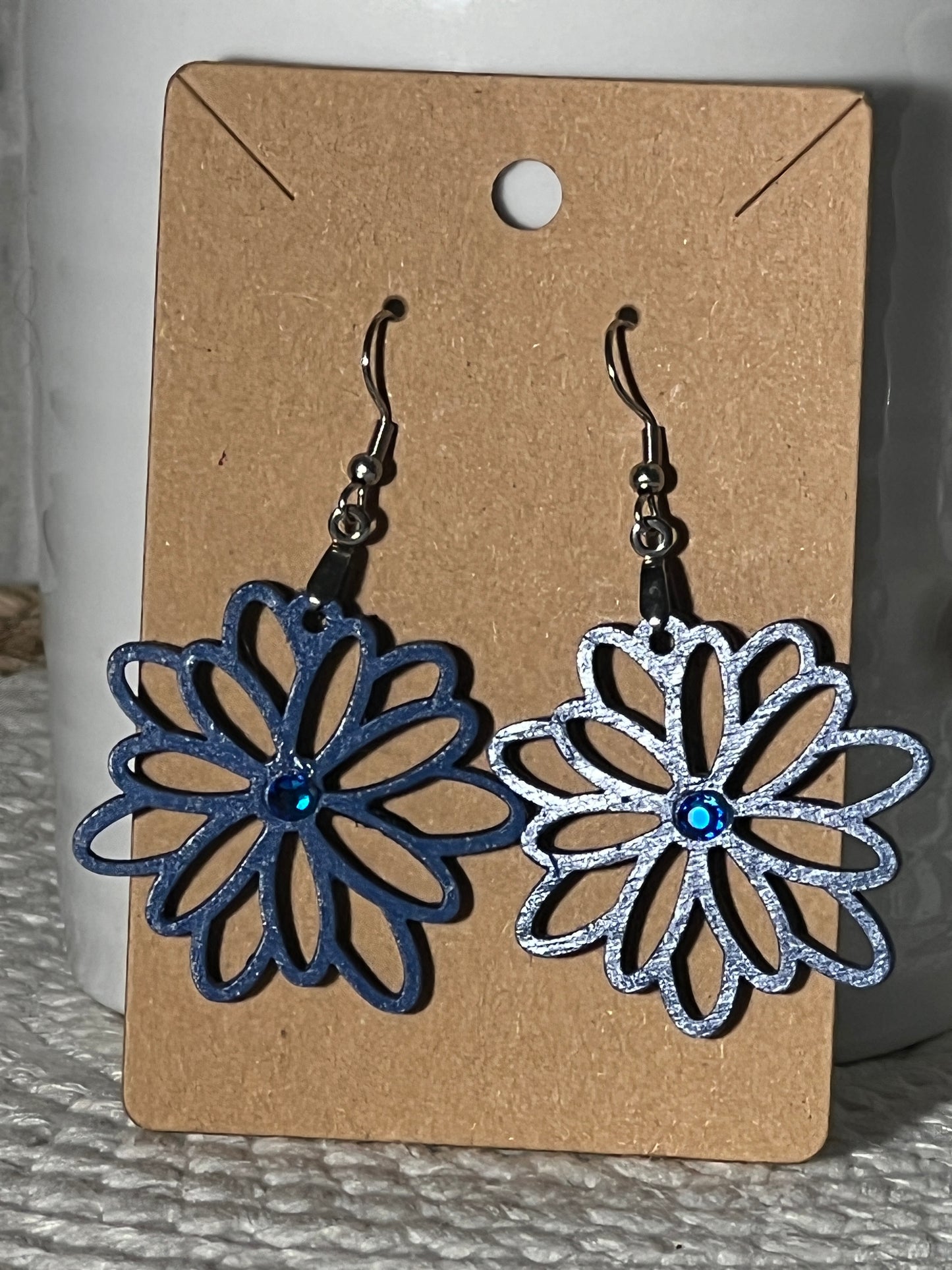 Sparkling BoHo Influenced Daisy Round Dangle Earring